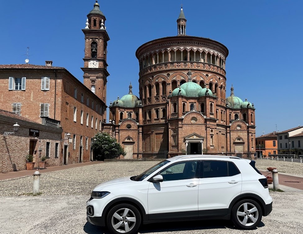 Car vacation in Italy